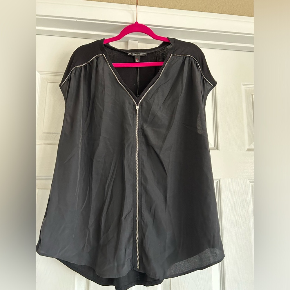 Rock & Republic-Black Sleeveless Women’s Blouse